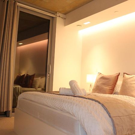 Luxury 1 Bedroom Apartment In London Exterior photo